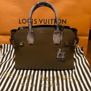 Henri Bendel handbag